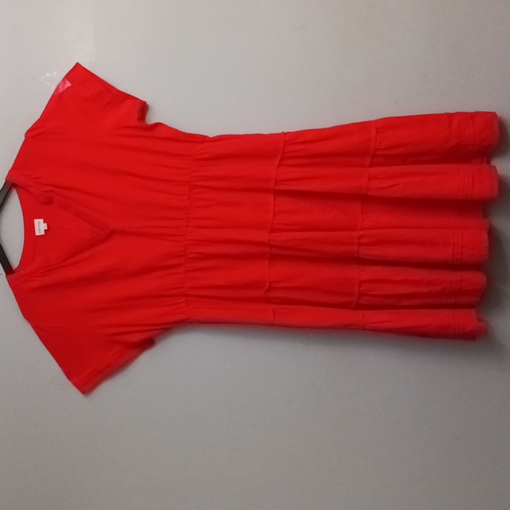 For Cynthia size 2X women's red linen/viscose blend tiered midi dress.